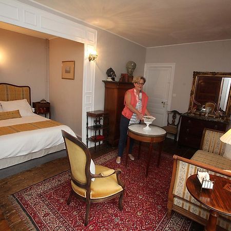 Bed and Breakfast Le Logis De Ruelle Esterno foto