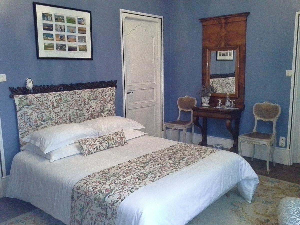 Bed and Breakfast Le Logis De Ruelle Esterno foto