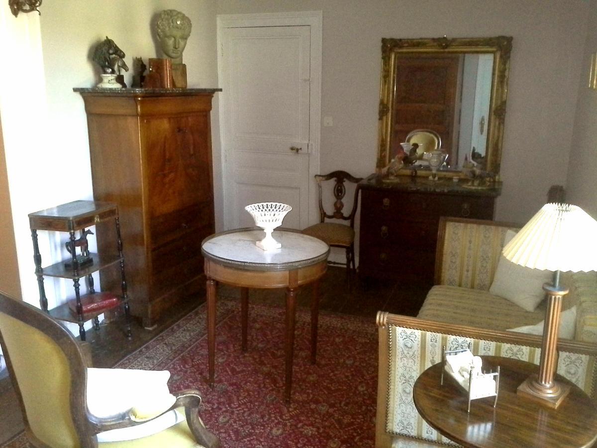 Bed and Breakfast Le Logis De Ruelle Esterno foto